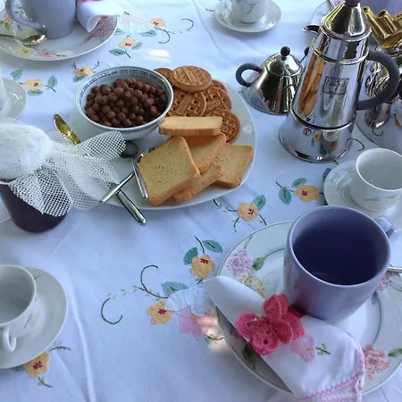 Il Pero E L'edera Bed & Breakfast Pofi