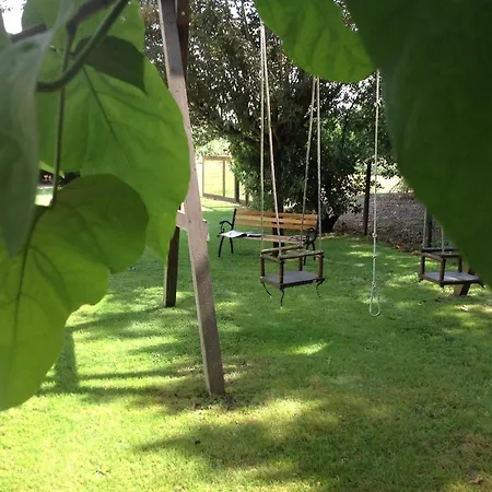 Il Pero E L'edera Bed & Breakfast *